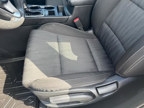 Used 2019 Kia Sportage LX image 10