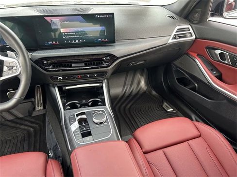 Used 2025 BMW 330i xDrive Sedan w/ M Sport Package image 18