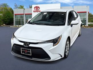 Used 2025 Toyota Corolla LE FWD video 1