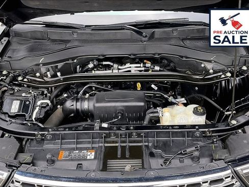 Used 2023 Ford Explorer Limited RWD image 10