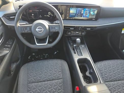 New 2026 Nissan Kicks SV w/ SV Premium Package image 17