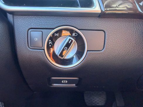 Used 2017 Mercedes-Benz GLE 350 4MATIC w/ Premium 1 Package image 17
