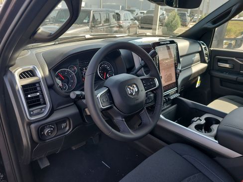 New 2026 RAM 3500 Big Horn AWD/4WD image 14