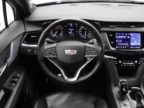 Certified 2024 Cadillac XT6 Sport w/ LPO, Floor Liner Package image 19