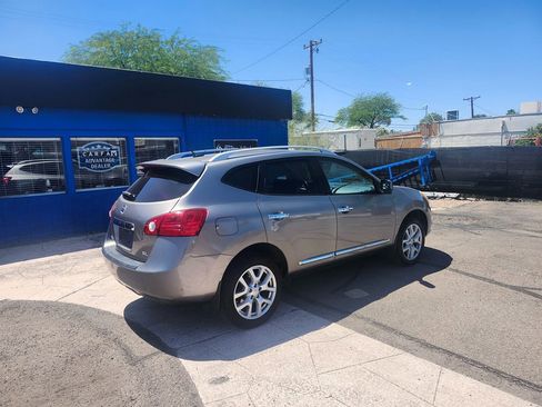 Used 2013 Nissan Rogue SL image 10