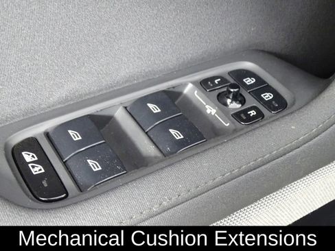 Used 2021 Polestar Polestar 2 image 17