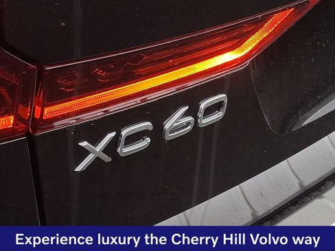 New 2026 Volvo XC60 T8 Ultra w/ Protection Package Premier AWD/4WD image 17