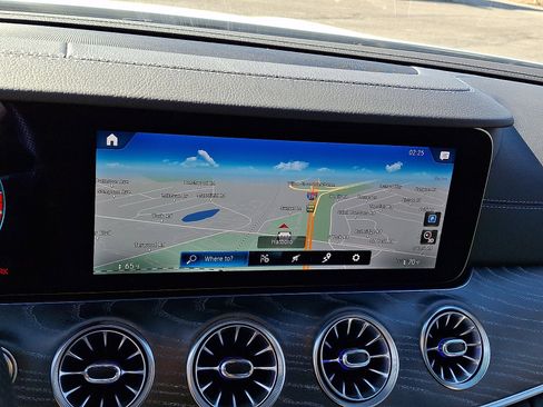 Used 2022 Mercedes-Benz AMG GT 43 image 19