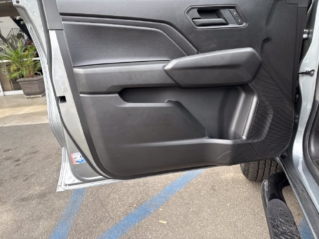 Used 2025 Chevrolet Colorado Trail Boss AWD/4WD image 11