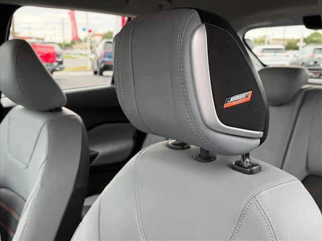 Used 2024 Nissan Kicks SR w/ SR Premium Package FWD image 17