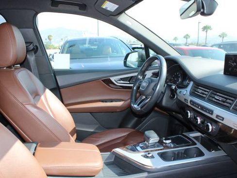 Used 2019 Audi Q7 2.0T Premium w/ Convenience Package AWD/4WD image 5