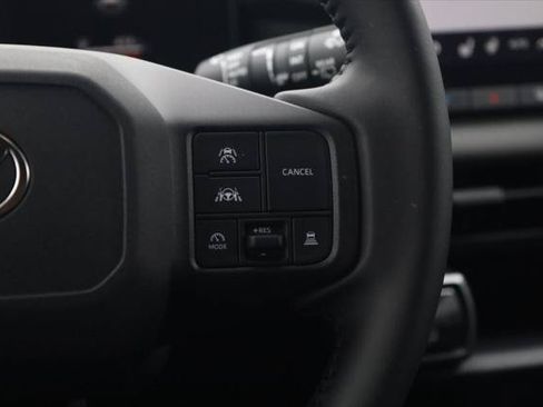 Certified 2026 Toyota RAV4 SE w/ Convenience Package AWD/4WD image 8