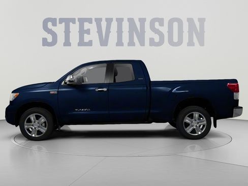 Used 2013 Toyota Tundra 4x4 Double Cab w/ Tow Pkg image 3