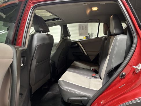 Used 2013 Toyota RAV4 Limited AWD/4WD image 23