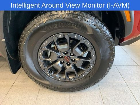 Used 2023 Nissan Frontier PRO-4X w/ Pro-4X Premium Package image 26