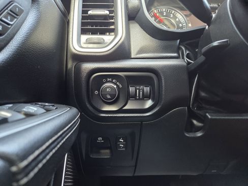 Used 2022 RAM 1500 Laramie image 38