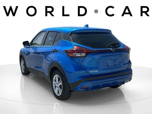 Used 2025 Nissan Kicks Play S image 4