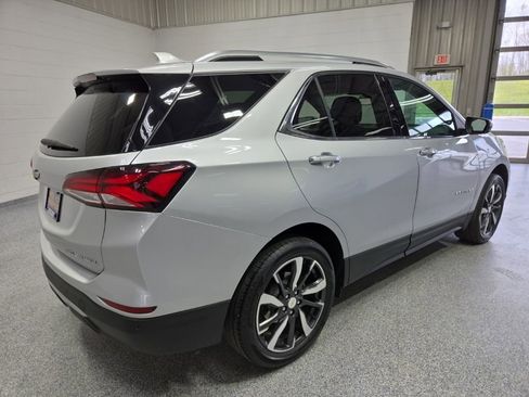 Used 2022 Chevrolet Equinox Premier AWD/4WD image 7