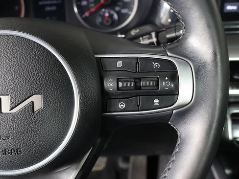 Used 2023 Kia K5 GT-Line image 41