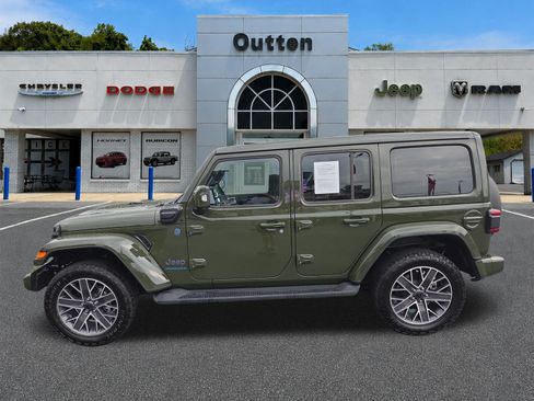 Used 2024 Jeep Wrangler High Altitude AWD/4WD image 7