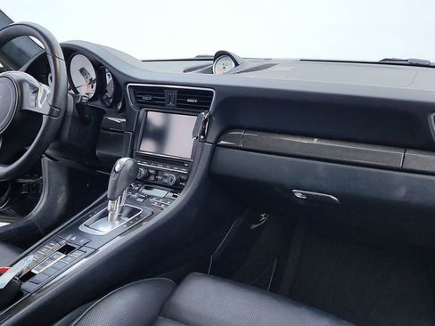 Used 2014 Porsche 911 Turbo S image 25