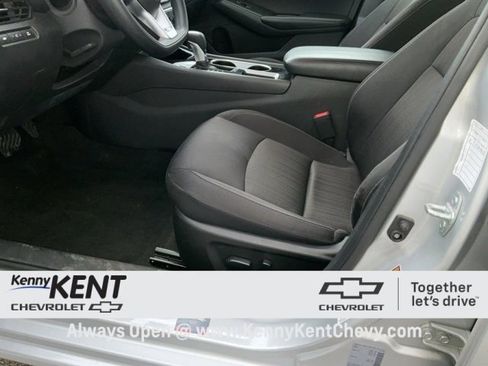 Used 2024 Nissan Altima 2.5 SV image 19