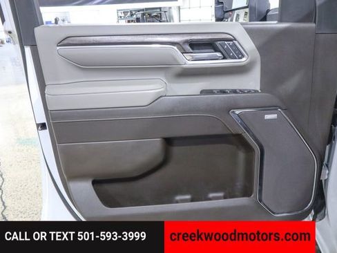 Used 2024 Chevrolet Silverado 2500 LTZ w/ LTZ Convenience Package image 40