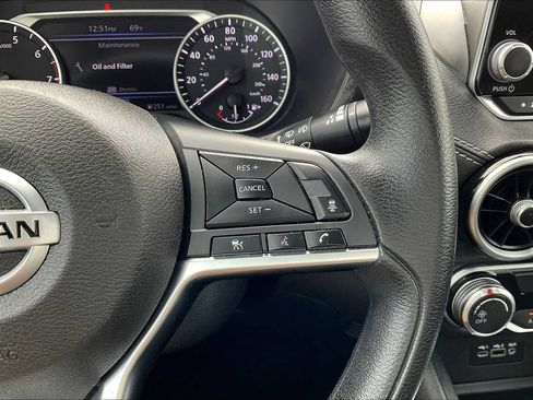 Used 2023 Nissan Sentra SV image 23