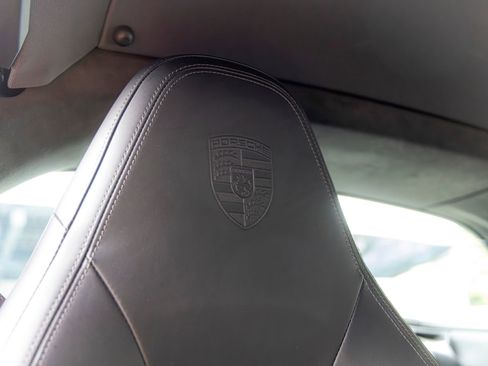 Certified 2024 Porsche 911 Targa 4S w/ Premium Package AWD/4WD image 62