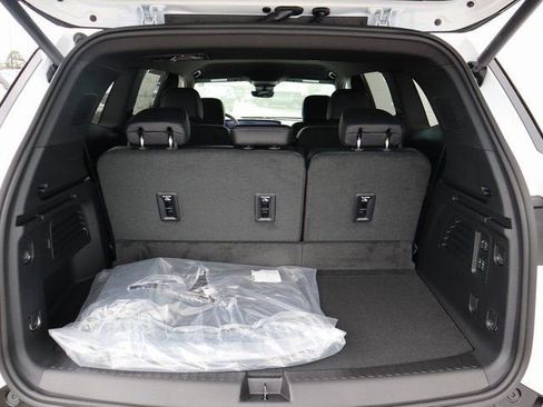 New 2026 Buick Enclave Sport Touring w/ Power Package FWD image 9