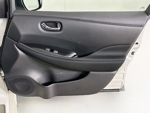 Used 2023 Nissan Leaf SV Plus image 32