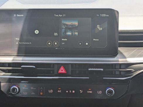 Certified 2025 Kia K5 GT image 17