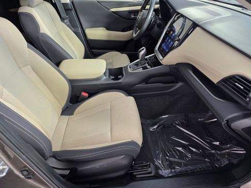 Used 2021 Subaru Outback Premium image 29
