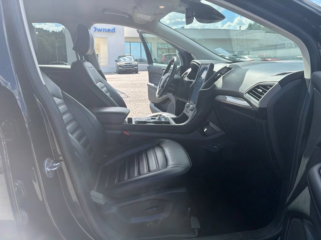 Used 2024 Ford Edge SEL AWD/4WD image 46