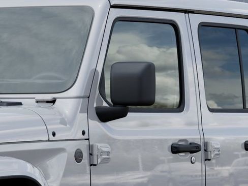 New 2026 Jeep Wrangler Unlimited Sahara AWD/4WD image 13