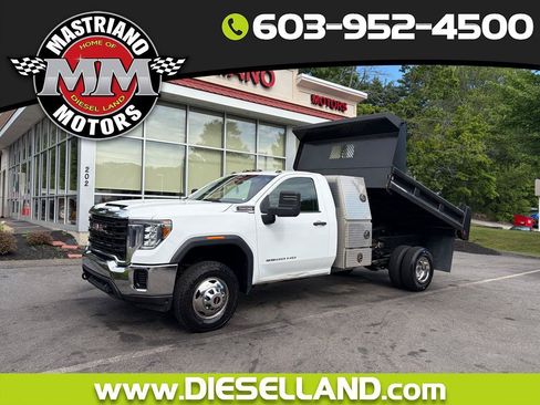 Used 2022 GMC Sierra 3500 Pro w/ Convenience Package AWD/4WD image 1