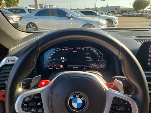 Used 2022 BMW M8 Competition image 25