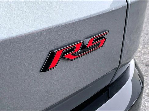 Certified 2024 Chevrolet Traverse RS w/ LPO, Floor Liner Package image 8