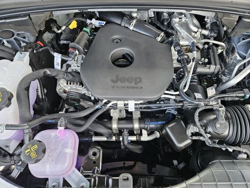 New 2026 Jeep Grand Cherokee L Limited image 27