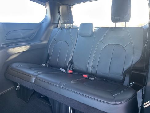 New 2026 Chrysler Voyager LX image 13