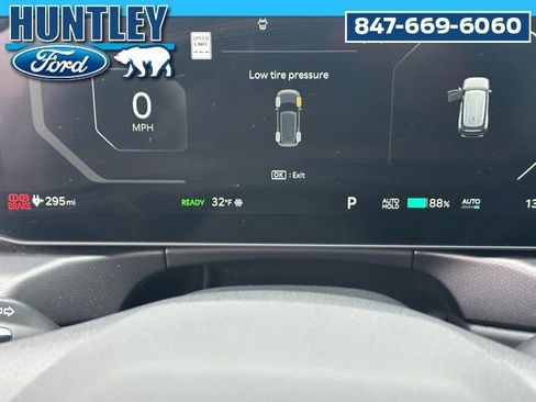 Used 2024 Kia EV9 GT-Line image 40