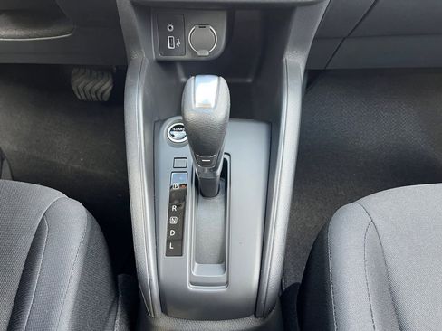 New 2025 Nissan Kicks Play S image 11