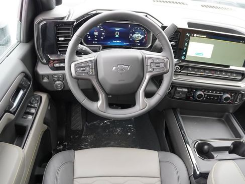 New 2026 Chevrolet Silverado 2500 ZR2 image 14