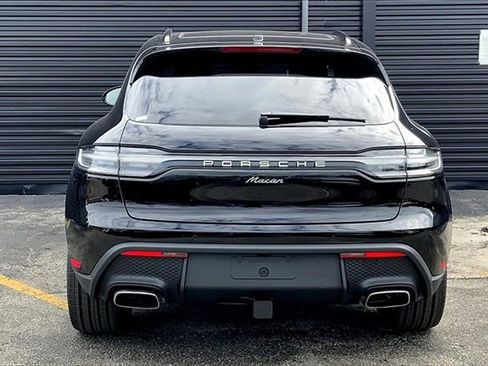 Certified 2026 Porsche Macan image 9