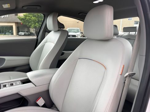 Used 2025 Hyundai Ioniq 6 SEL RWD image 23