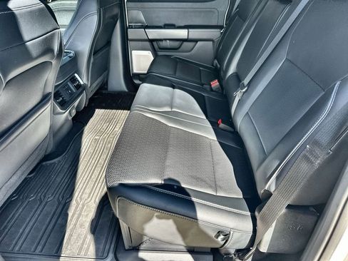 Used 2025 Ford F150 Lariat w/ Equipment Group 502A High image 16