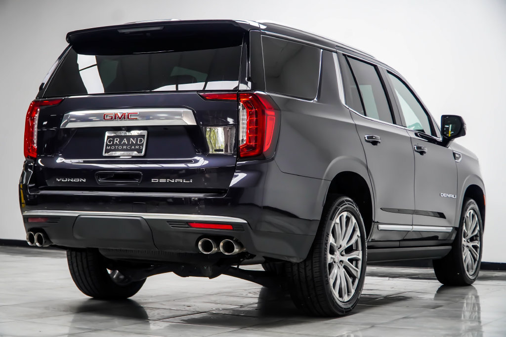 Used 2023 GMC Yukon Denali AWD/4WD image 16