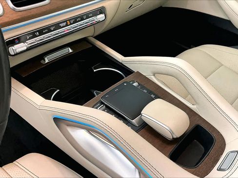 Used 2021 Mercedes-Benz GLE 350 4MATIC image 16