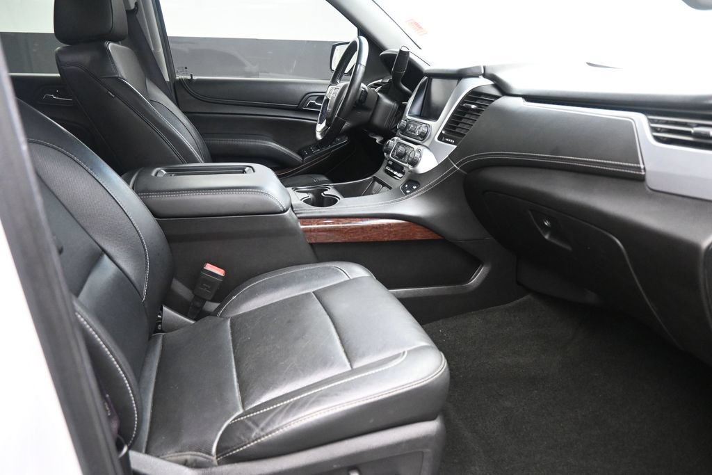 Used 2017 GMC Yukon SLT AWD/4WD image 14