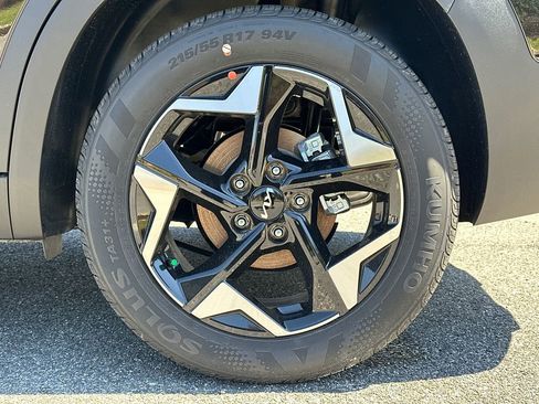 New 2026 Kia Seltos EX FWD image 19